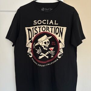Social Distortion (NWOT) Black Cat Vintage T-shirt Black Large